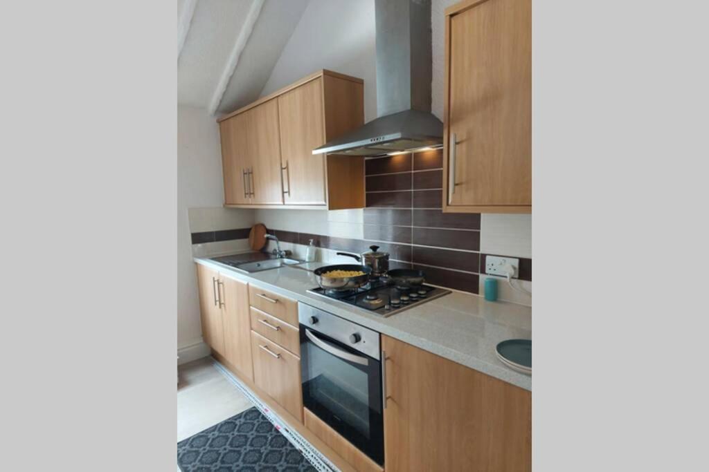 Lovely 2 Bedroomed Flat In The Centre Of Longton Longton  Exterior photo