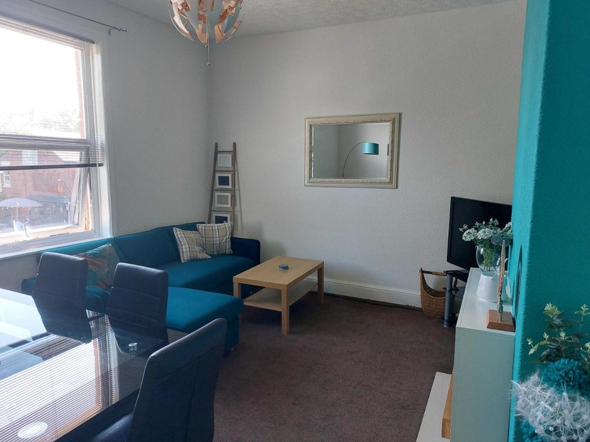 Lovely 2 Bedroomed Flat In The Centre Of Longton Longton  Exterior photo